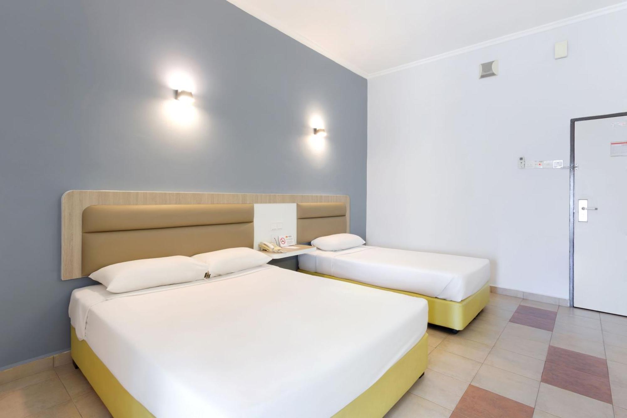 Kings Hotel Melaka Экстерьер фото
