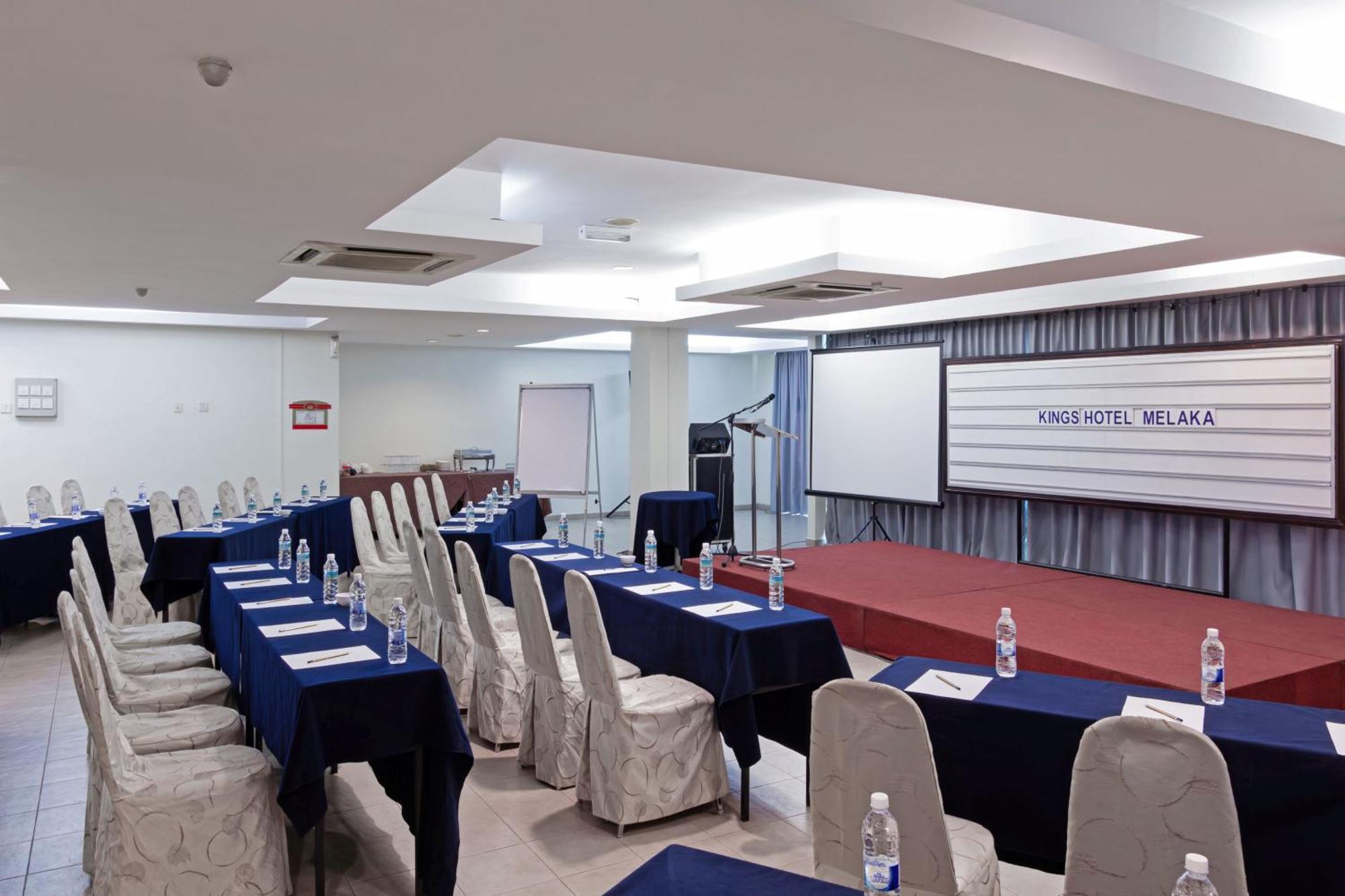 Kings Hotel Melaka Экстерьер фото