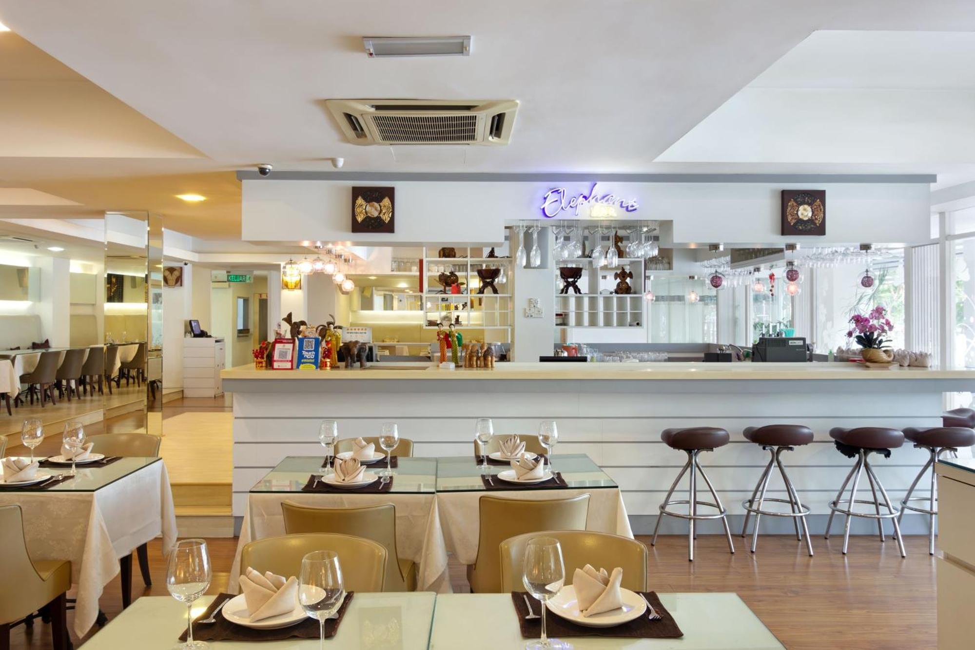 Kings Hotel Melaka Экстерьер фото